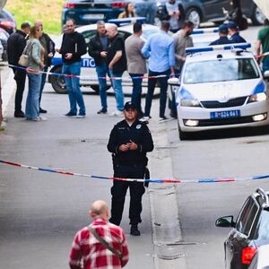 LAZAR (22) JE NAKON UBISTVA NA NOVOM BEOGRADU UKRAO AUTOMOBIL ŽRTVE: Presvukao se u kineskom butiku i NAPAO RADNIKA