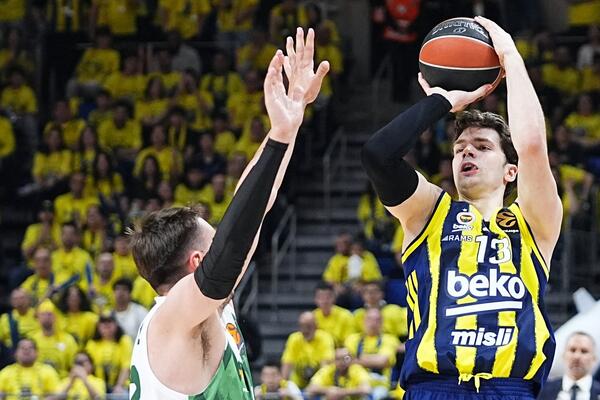 Strašni Fener razbio Žalgiris i poveo u plej-of seriji!