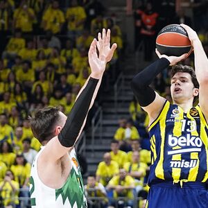 Strašni Fener razbio Žalgiris i poveo u plej-of seriji!