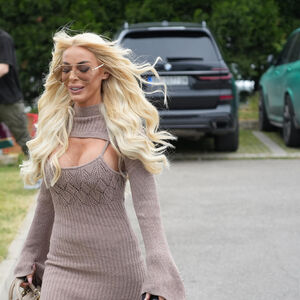 BUKTI RAT IZMEĐU VODITELJKE PINKA I OVOG ČOVEKA: Pred narodom joj odbrusio, pravi šok! "MORA MALO DA RADI NA..."