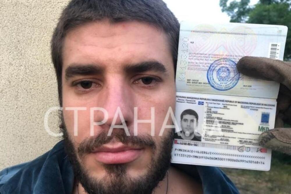 "JAVNO BI IM SVU DECU ODRAO, OPASAO SE KALAŠEM I OKVIROM I ROKAJ": Ovo su nove jezive poruke Zvicerovog atentatora!