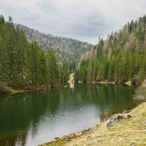 Evropski grad proglašen najjeftinijom destinacijom za leto 2026: Priroda kao iz bajke, bogat sadržaj za male pare