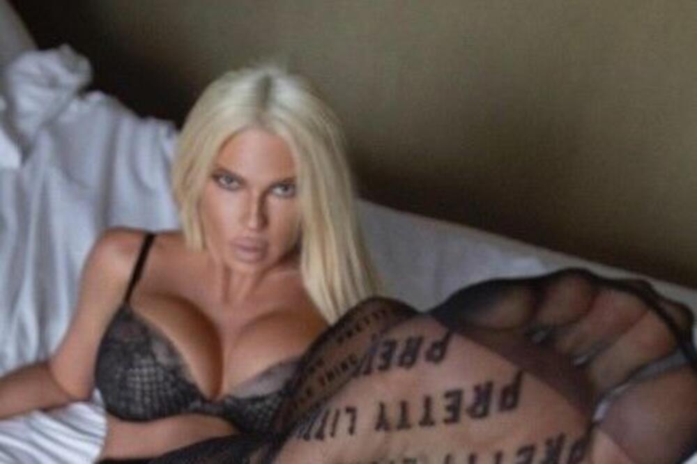 KO JE NOVI DEČKO JELENE KARLEUŠE? Svi bruje o novom frajeru, ona RASPALILA MAŠTU INTIMOM - "OVIH DANA SAM..."