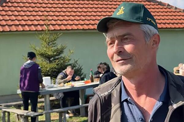 Zoran čeka 13. unuče: Sa svojom ženom podigao devetero dece, oni su najsrećniji ljudi u Srbiji!