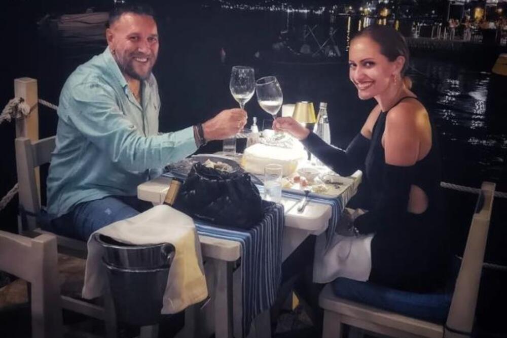 "JEDINO DA BOG POŠALJE BOGORODICU!" Emotivna ispovest popularnog repera o borbi za POTOMSTVO i neostvarenoj želji