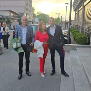 KRSTIO KUMČE, PA ODBIO DA PEVA NA ROĐENDANU! Kumovi stigli na punoletstvo! Aca iznenadio odgovorom