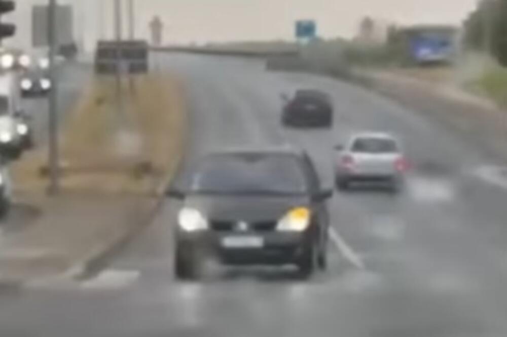 VOZAČ DAO MIGAVAC, ALI U SUPROTNOM SMERU! Novi bahati potez na Pupinovom mostu, nacija na nogama (VIDEO)