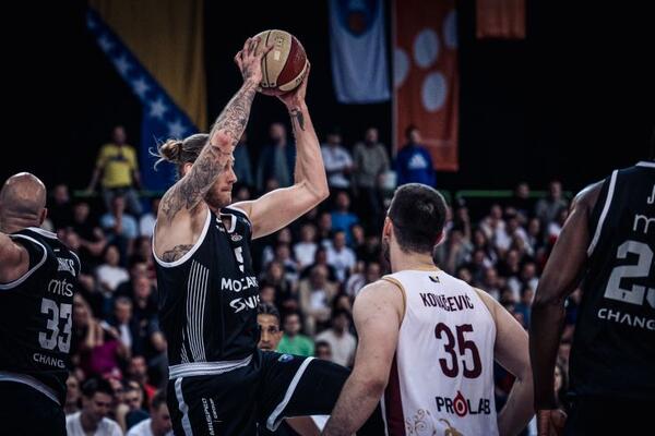 Partizan rutinski pokorio Sarajevo: Crno-beli prvi polufinalisti ABA lige!