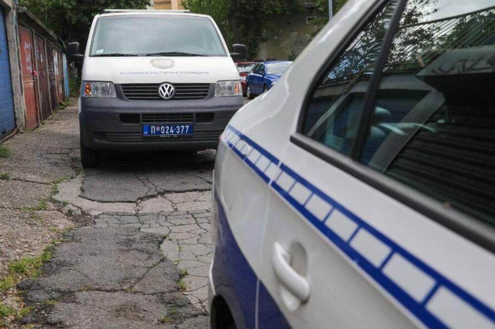 UBIJENI MIGRANT PRONAĐEN U ĆEBETU, DRUGOM SE BORE ZA ŽIVOT: Obrenovac vrvi od policije