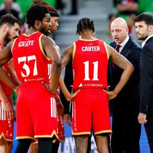 Zvezdino samoubistvo u Ljubljani: Olimpija čudesnim preokretom izborila majstoricu u Beogradu!