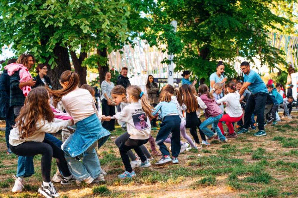 MEĐUNARODNI DAN PORODICE NA &bdquo;BEOGRADSKIM DANIMA PORODICE&rdquo;: Jedinstvena manifestacija slavi temelj društva