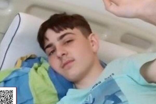 Strahinja boluje od akutne leukemije - potrebna mu je naša pomoć za lečenje: Pomozimo mu u velikoj i teškoj borbi