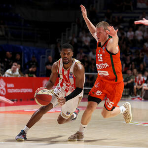 Crvena zvezda zasijala u četvrtoj četvrtini i savladala Cedevita Olimpiju za polufinale ABA lige (Foto)