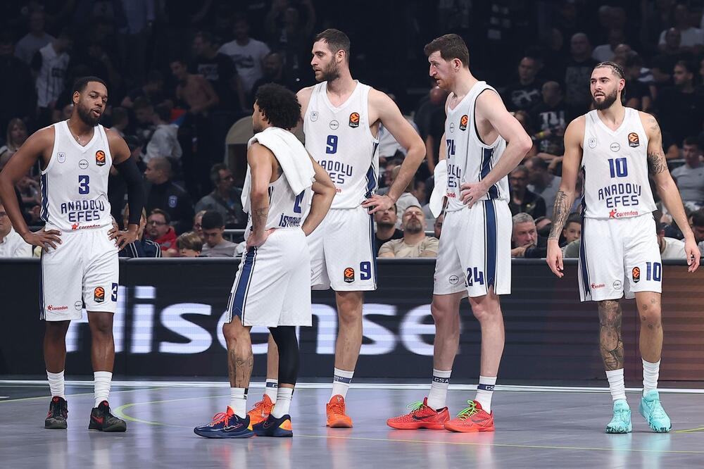 Partizan poslao ponudu beku Efesa - počeli pregovori sa "pivarima" oko visine obeštećenja (Video/Foto)
