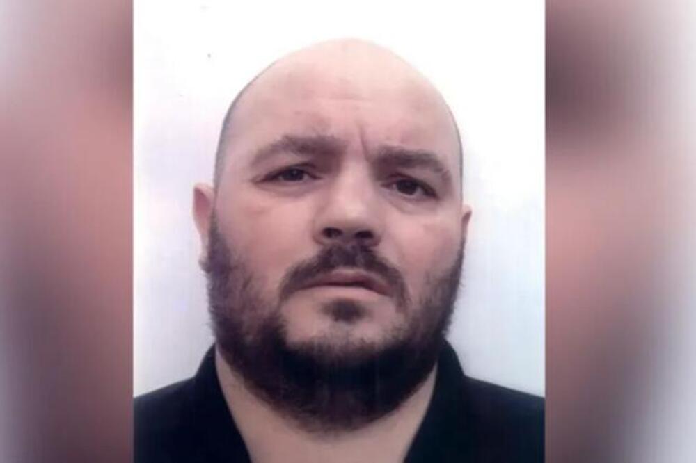 KRIO SE U ŽBUNU PORED PEČENJARE?! Policija pronašla i vatreno oružje i nož: NOVI DETALJI ALEKSIĆEVOG HAPŠENJA!