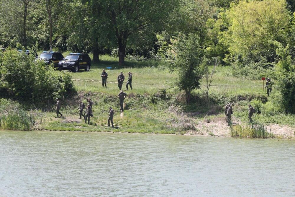 Potraga za telom Aleksandra Nešovića Baje