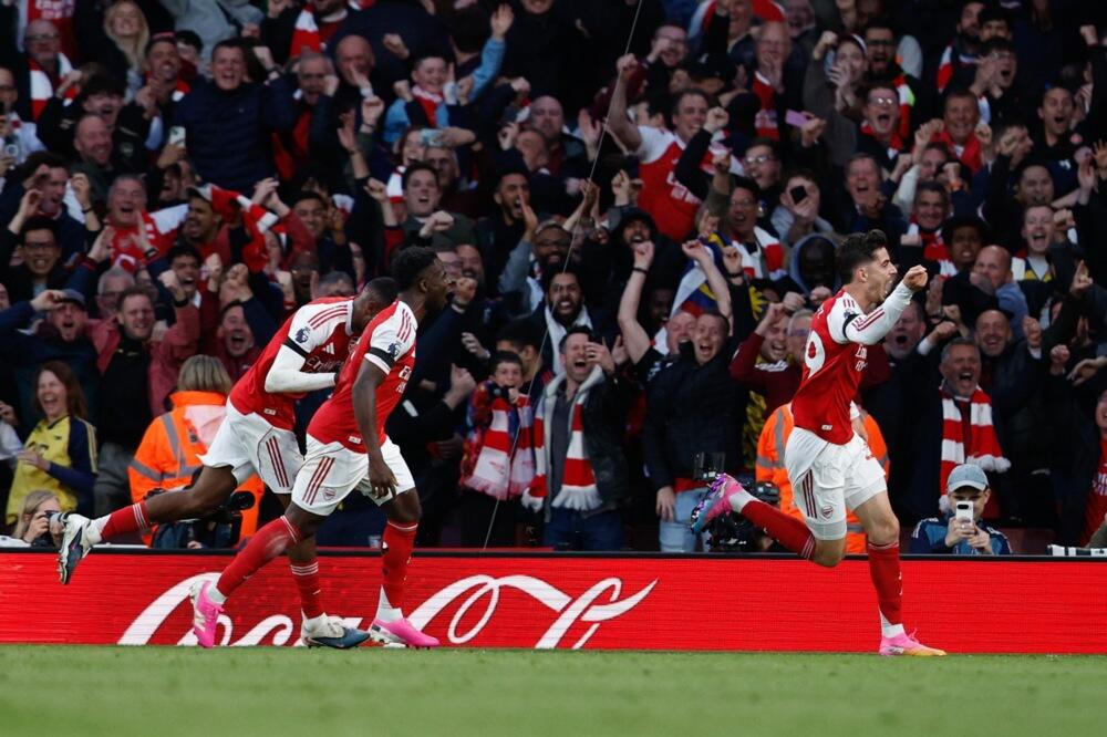 Arsenal na pobedu od titule - Haverc razgalio Emirejtes protiv Barnlija (Video)