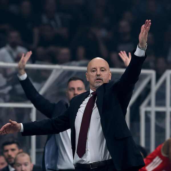Bomba: Obradović nadomak novog posla!