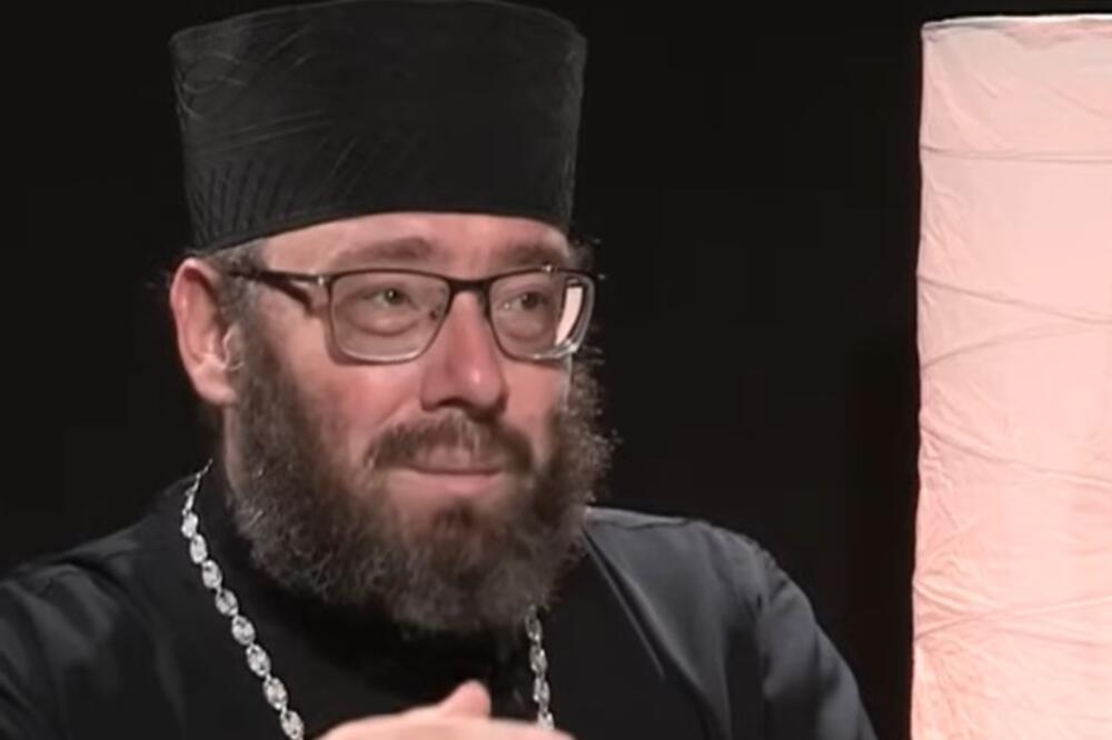 "Moderni čovek nikad nije imao više": Iguman Tumana o unutrašnjem nemiru, evo zbog čega bežimo u telefone