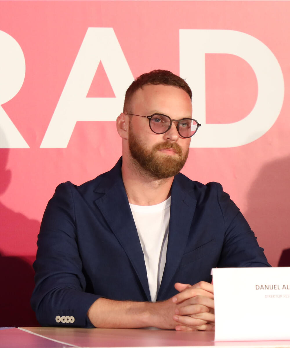 DA LI JE OVO KARMA? Danijel besan na Srbe i Hrvate, a narod ne zaboravlja 2006! Skandal koji se pamti 2 DECENIJE