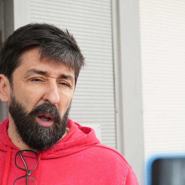 GODINE MU SKORO NIKO NE ZNA! Za 5 života ne biste POGODILI koliko DANAS PUNI OGNJEN AMIDŽIĆ! Informacija šokira