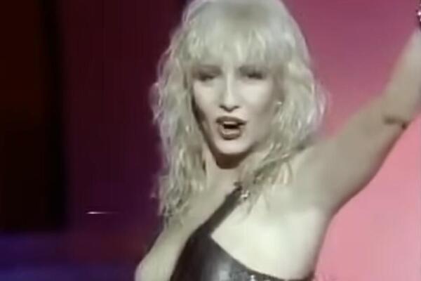 ZBOG NJE JE DRHTALA JUGA: Narod nije znao da li pre da je gleda ili sluša, o onome što je radila i sad se priča