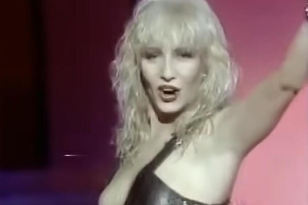 ZBOG NJE JE DRHTALA JUGA: Narod nije znao da li pre da je gleda ili sluša, o onome što je radila i sad se priča