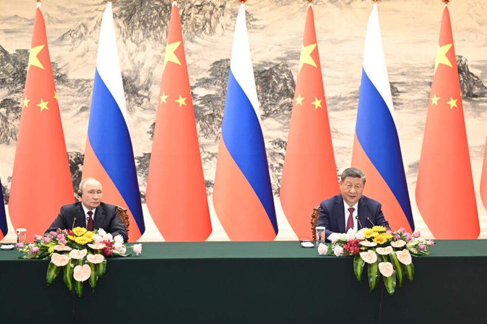 Si Đinping i Vladimir Putin zajedno se obratili novinarima