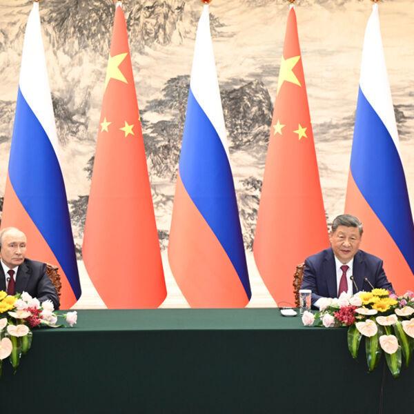 Si Đinping i Vladimir Putin zajedno se obratili novinarima