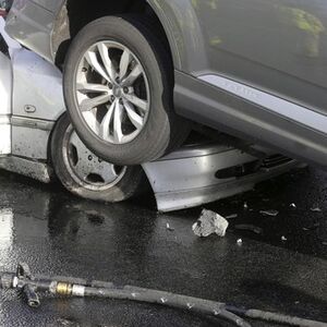 OVAJ AUTOMOBIL NIJE PROŠAO TEST NA BEZBEDNOST: Šok nakon lančanog sudara, evo koliko je zvezdica dobio!