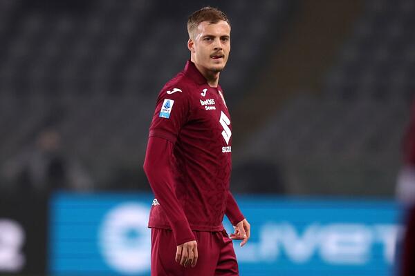 Ivan Ilić se seli iz Torina kod dvojice Srba (Foto)