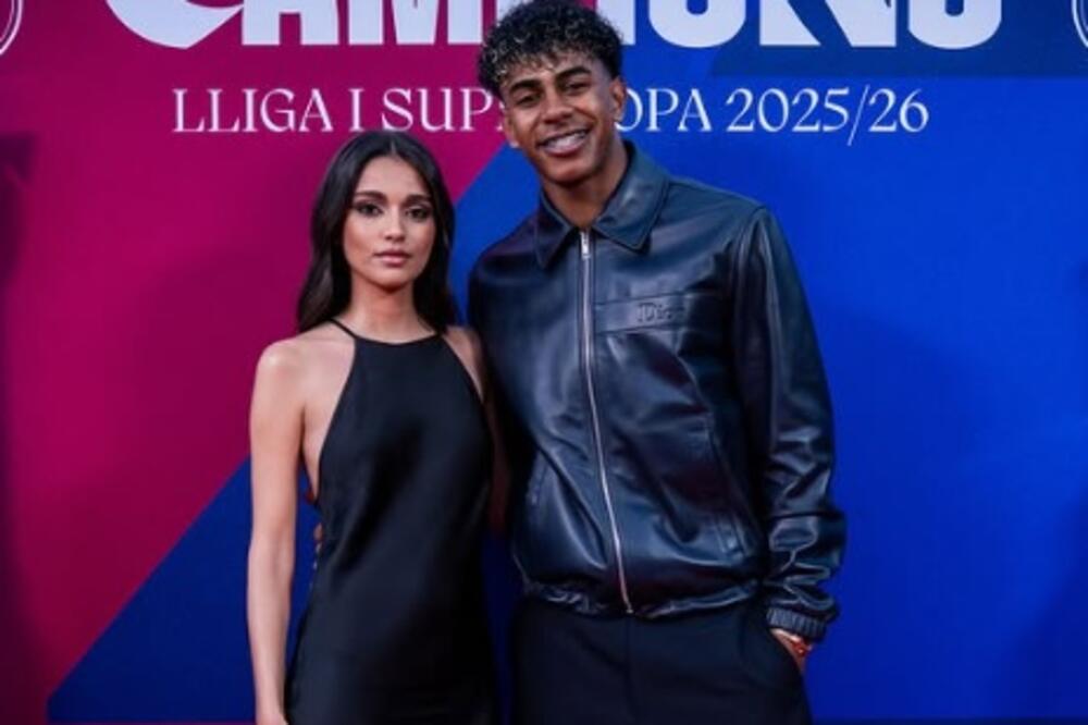 Jamal konačno predstavio novu devojku Ines: Influenserka iz Sevilje, starija od njega tri godine (VIDEO)