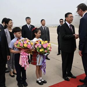 Predsednik Vučić sleteo u Peking: Imaću priliku da razgovaram sa predsednikom Si Đinpin