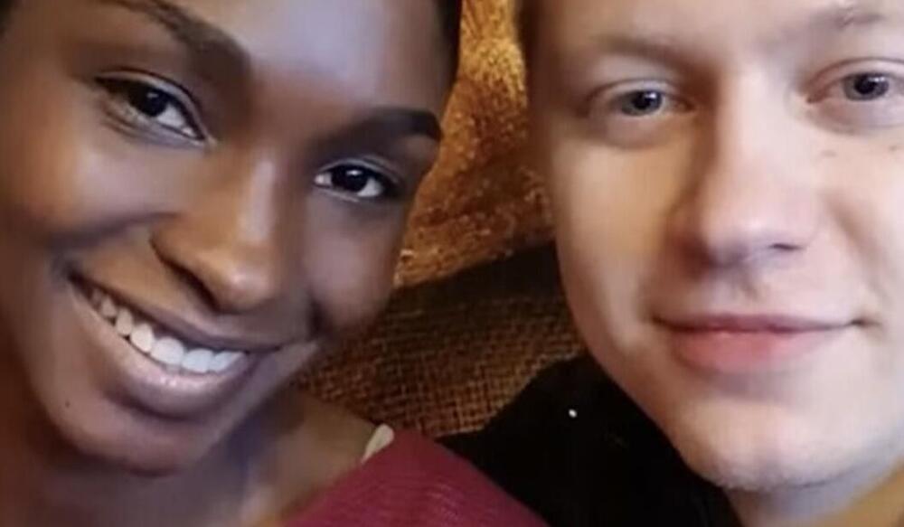 DIMITRIJE KUĆI DOVEO NIGERIJKU, A NJEGOV OTAC SAMO ŠTO NIJE DOBIO SRČANI UDAR: Njegova majka je ODMAH primetila...