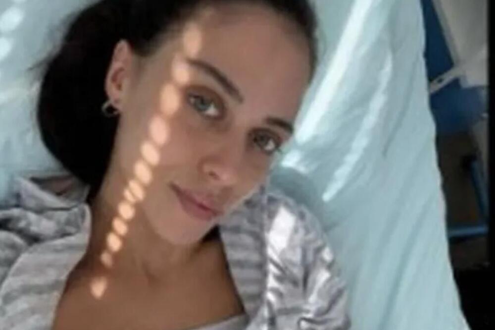 NAŠA PEVAČICA (29) HITNO OPERISANA, UGRAĐEN JOJ STENT: Pozlilo joj na odmoru, oglasila se iz bolnice