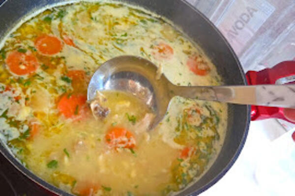 Svi će vam tražiti još jedan tanjir: Bela krem čorba sa junetinom nema konkurenciju, pravi specijalitet