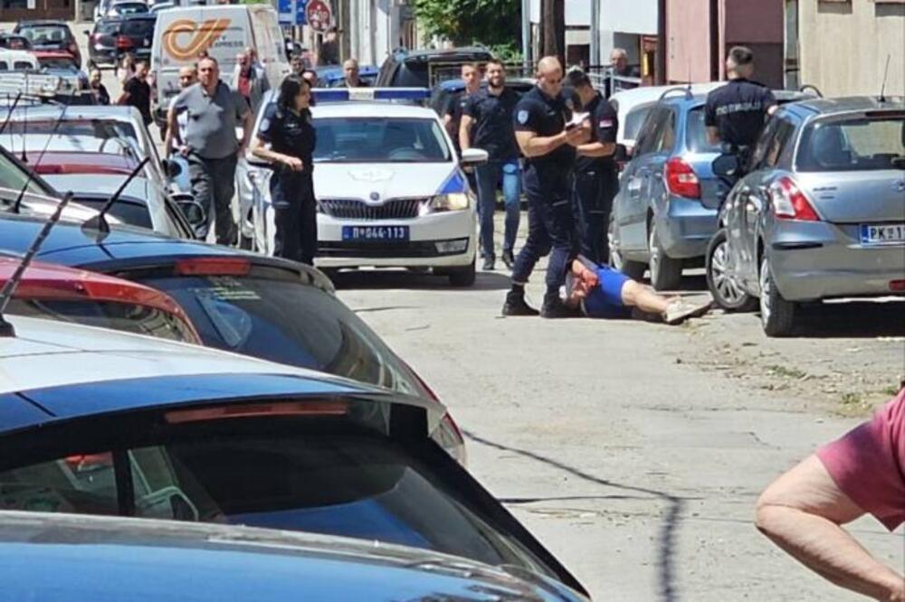 PUCNJAVA U PROKUPLJU! Muškarac pogođen u glavu! (FOTO)