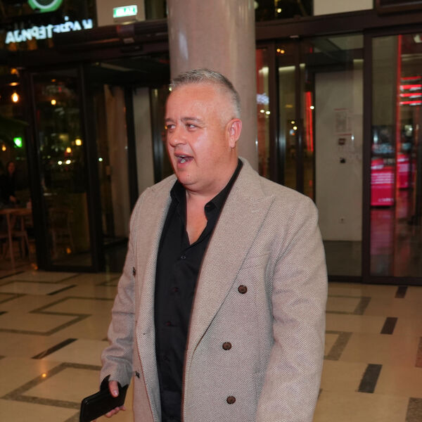 SRBI SE KRSTE KAD VIDE KOLIKO JE ZARADIO ZA JEDNO VEČE: Sa ovim parama čovek može da se skući, OD CIFRE BOLI GLAVA