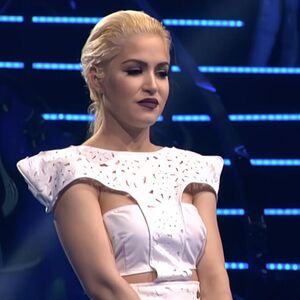 NEMA ŠANSE DA POGODITE KO JE OVA ŽENA? Danas je FATALNA CRNKA, da je ovakvu sretnete samo biste prošli pored nje