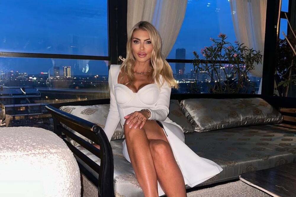 Otkriveno kako su se upoznali Snežana i Milan Borjan: U pitanju je greška, umesto poruke poslala NAPUĆENU SLIKU