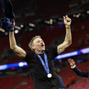 Enrike odao počast Arsenalu posle novog osvajanja Lige šampiona!