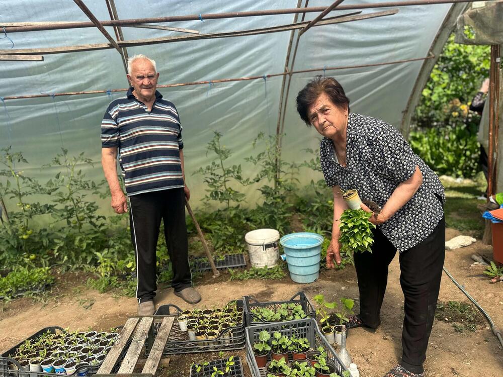 Dobrija je išla kod Vladana po rasol, a ostalo je istorija: U braku su 66 godina, ovo je njihov "recept" (FOTO)