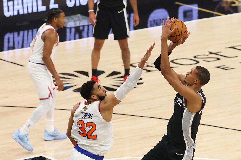 Viktor Vembanjama, San Antonio Spars