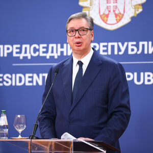 "VIDIMO SE VEČERAS U CRNOJ GORI": Predsednik Vučić se obraća naciji, "sve ću im reći u lice"!