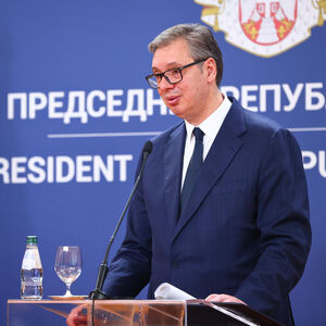 "UVAŽAVAM MOLBE DA IZBORI BUDU RAZDVOJENI" Vučić: Mogu da budu ili u oktobru ili u novembru