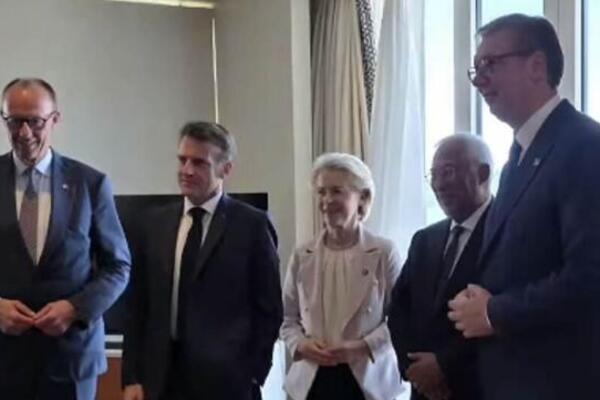 Vučić sa Fon der Lajen, Makronom i Mercom u Tivtu: "Evropska budućnost Srbije u fokusu"