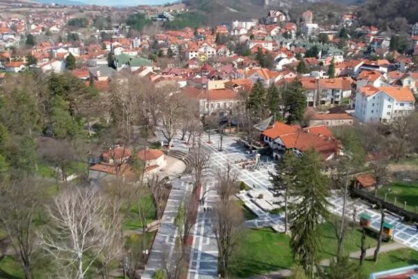 Raj za penzionere sa plićim džepom: Ukoliko niste dobili banju preko PIO fonda, ovo je prava stvar za vas