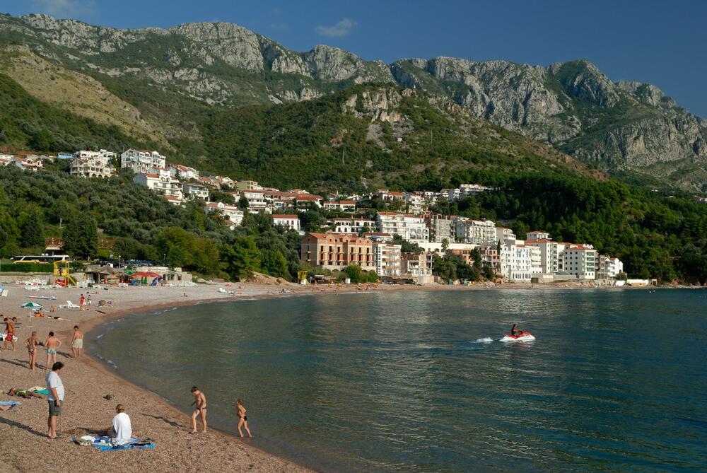 Opasna morska vrsta primećena blizu plaže u Crnoj Gori: Ulov