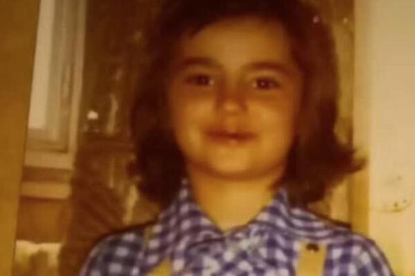 DANAS JE FATALNA PLAVUŠA KOJA LJUBI 14 GODINA MALAĐEG: Za njeno ime zna cela zemlja, a na karijeri joj zavide mnogi