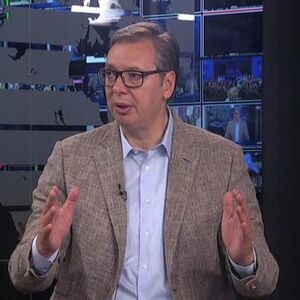 "SVETINJA NE MOŽE DA SE KUPI": Vučić demantovao da je Srbija platila dolazak Pojasa Bogorodice u Hram Svetog Save!